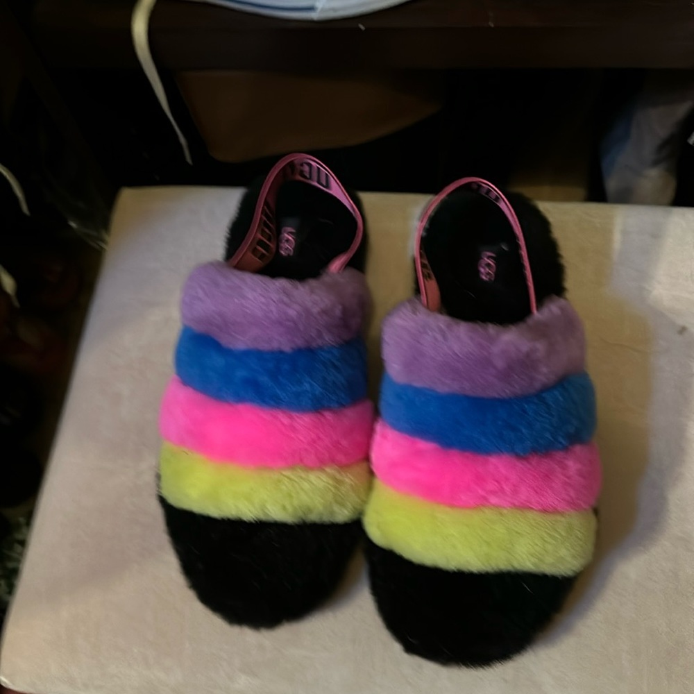 New without tags women’s Ugg size 8 sandals